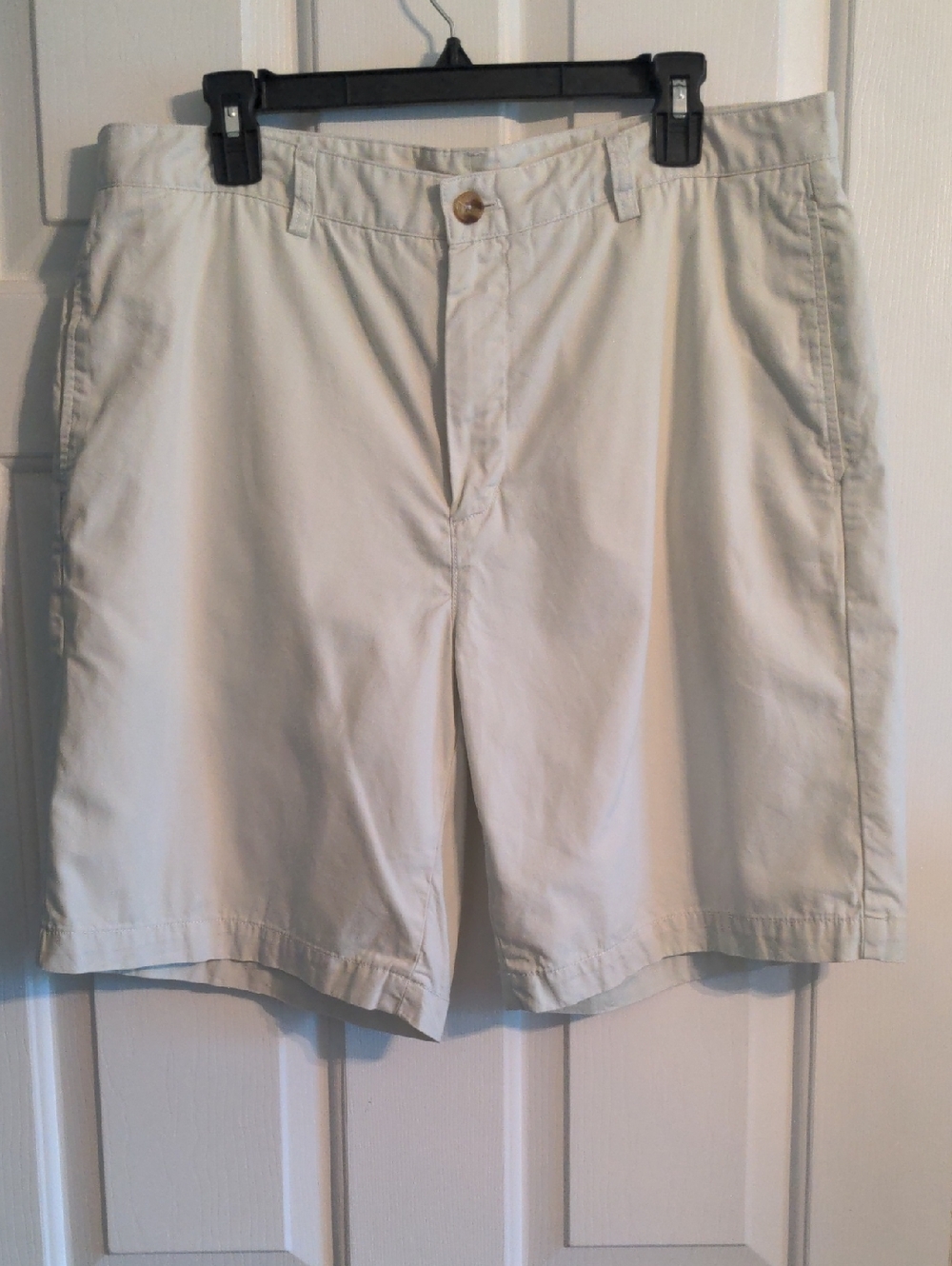 Vineyard Vines 9" Club Short Sz 36. Stone